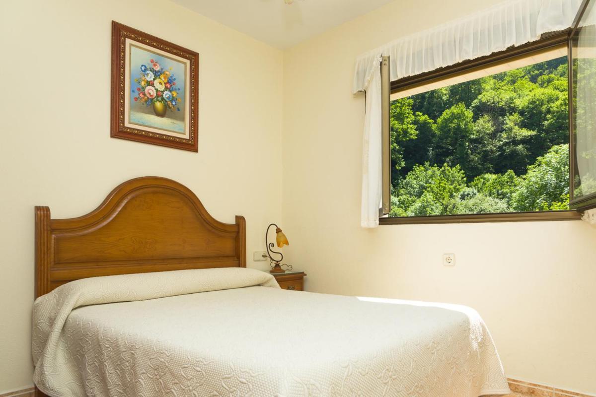 Apartamentos Rurales La Veiga La Riera  Bagian luar foto