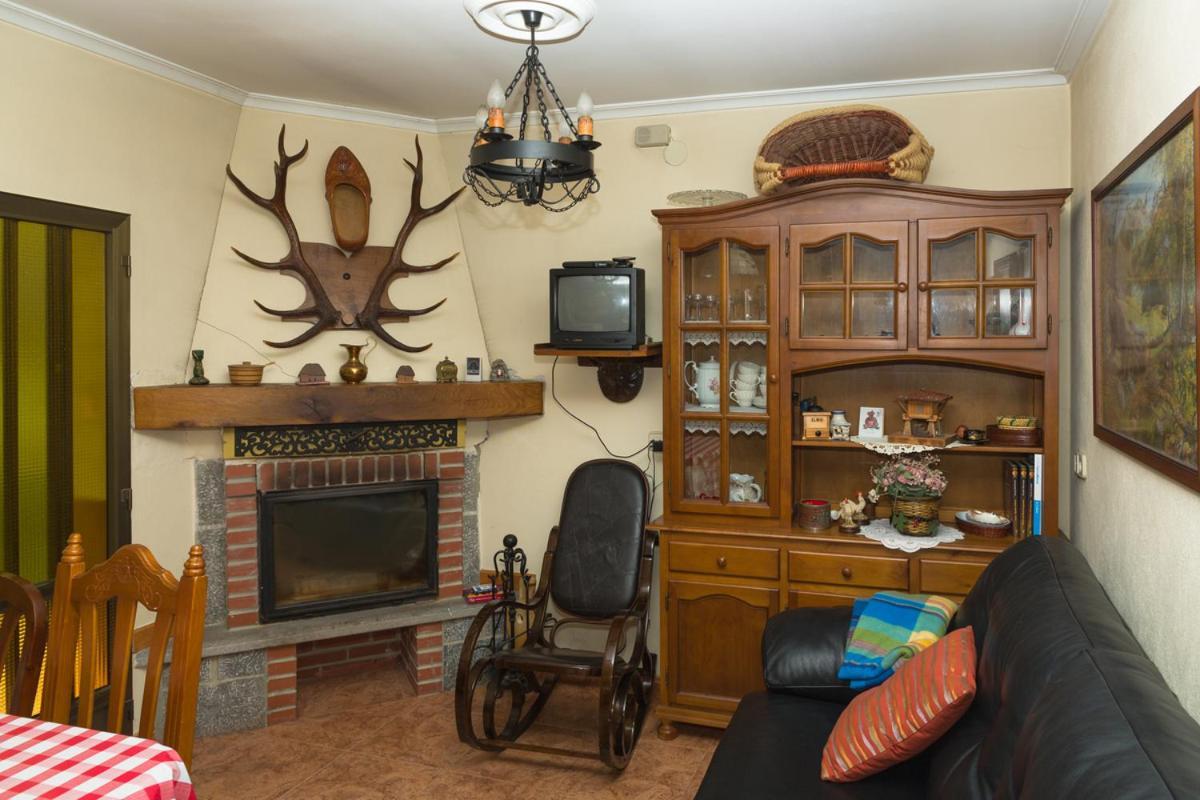 Apartamentos Rurales La Veiga La Riera  Bagian luar foto